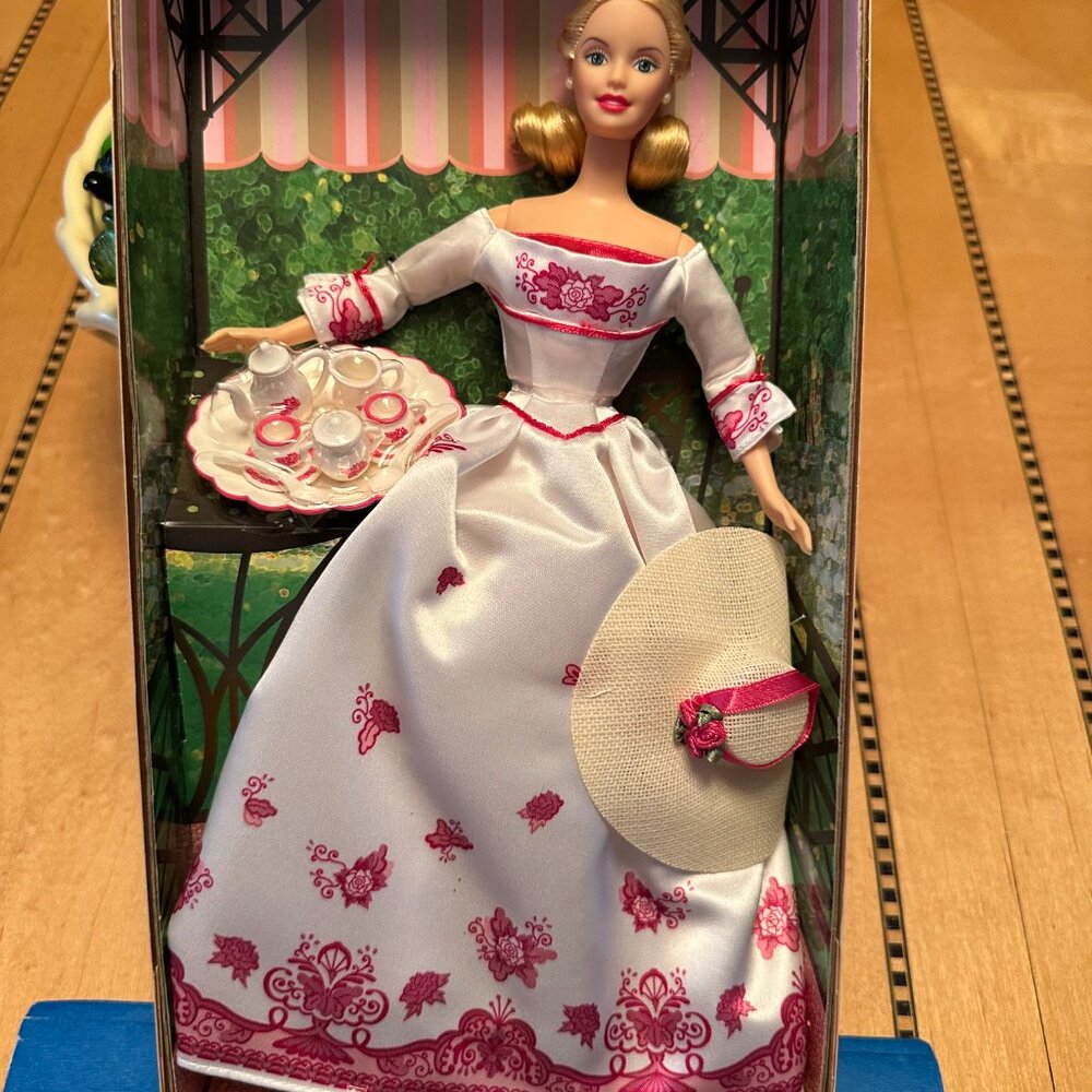 2002 Victorian Tea Barbie doll - Picture 2 of 8